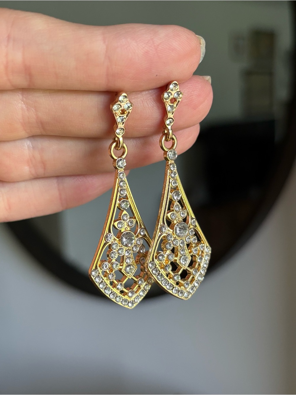 Crystal Drop Earrings - Gold Tone